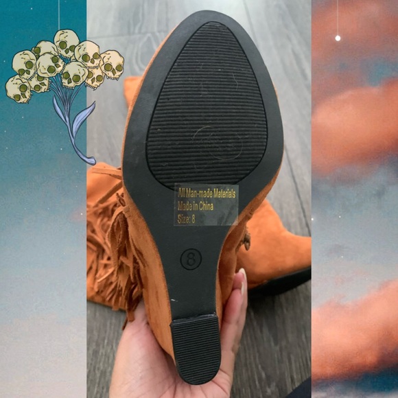 Wild Diva Fringe Boots - Picture 2 of 3